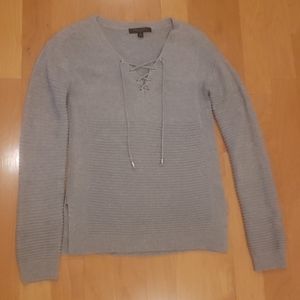 Gray lace-up v-neck Romeo & Juliet sweater